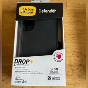 OtterBox Defender Samsung Galaxy S22+ Case
